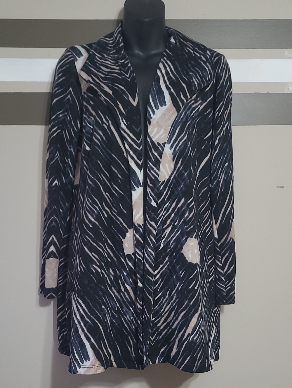 Nina K Black/White/ Blush Pink Zebra/Abstract Pattern Open-Front Cardigan Sz LG